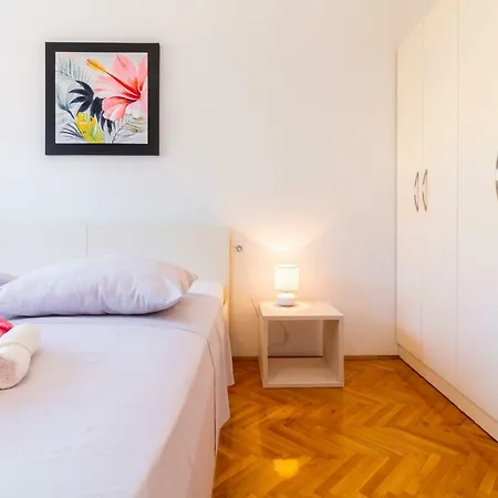 Your Vacation Apartmán Split