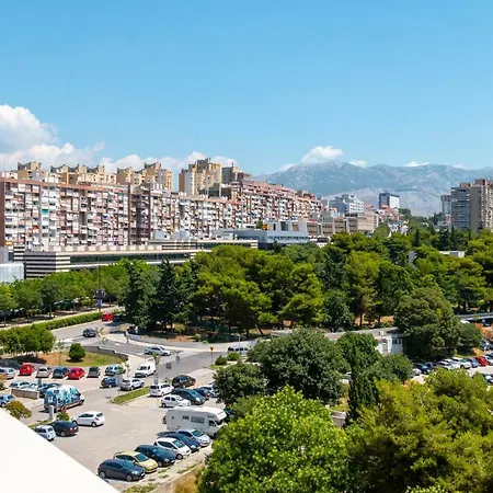 Your Vacation * Split