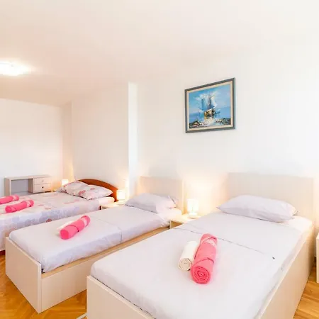 Apartman Your Vacation *