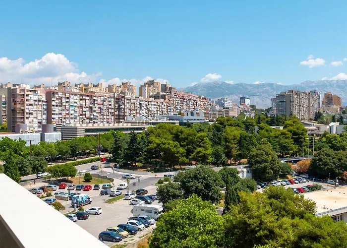 Your Vacation * Split